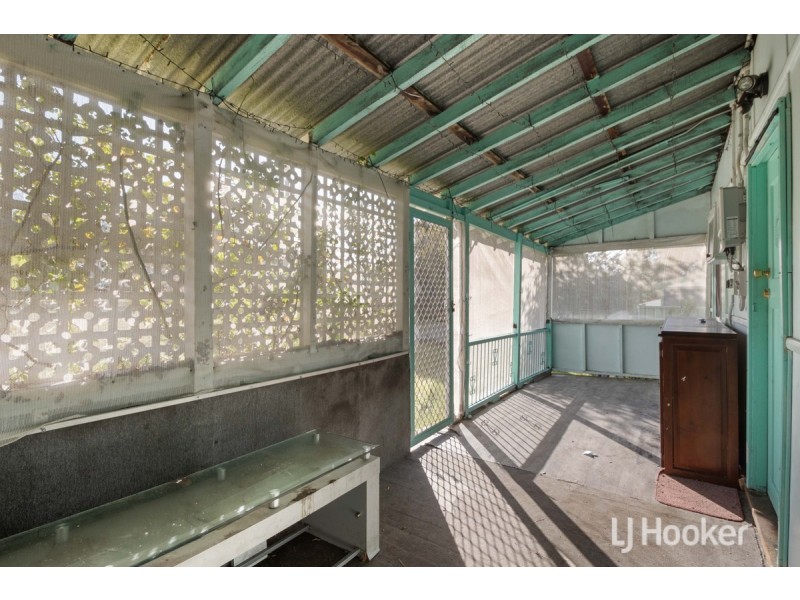 17 Denton Street, Collie WA 6225