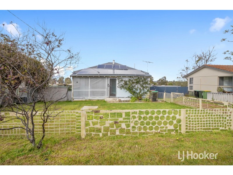 17 Denton Street, Collie WA 6225