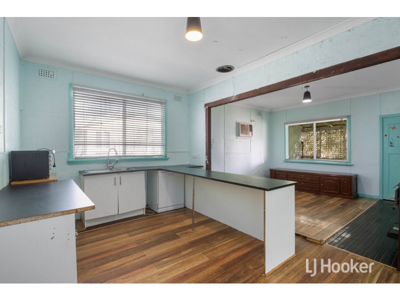 17 Denton Street, Collie WA 6225