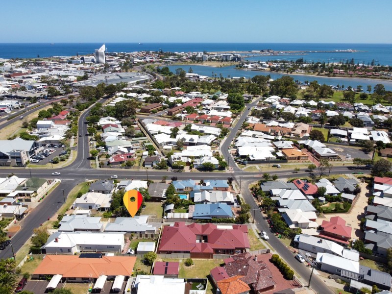 28C Moore Street, Bunbury WA 6230