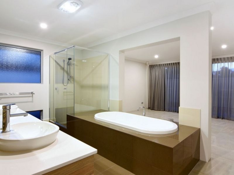 14 Barker Boulevard, Glen Iris WA 6230