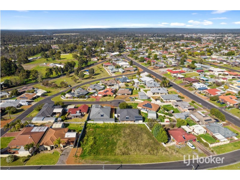 3 Hargreaves Street, Collie WA 6225