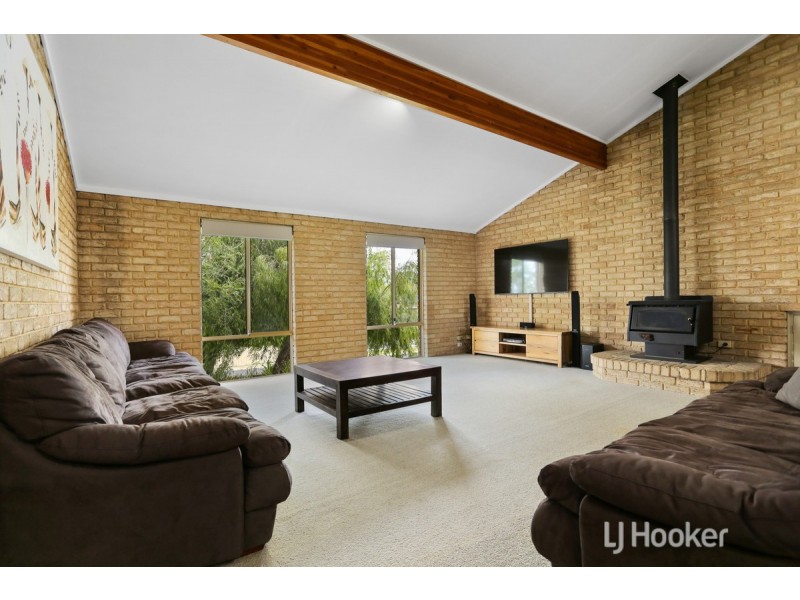 13 Britten Court, Collie WA 6225