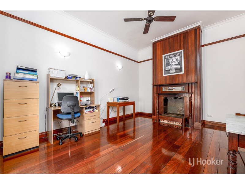 19 Tuart Street, Bunbury WA 6230