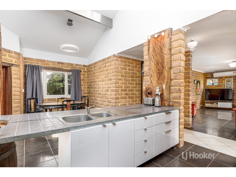 9 Busher Place, Capel WA 6271