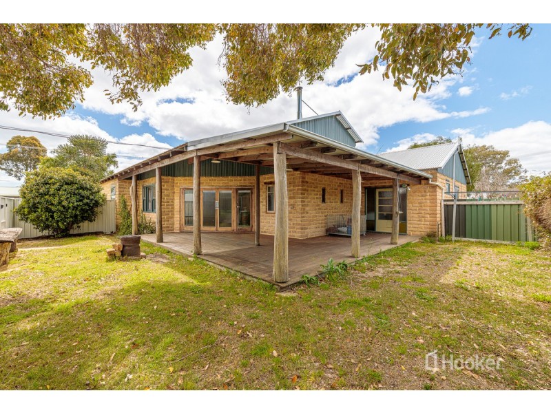 9 Busher Place, Capel WA 6271