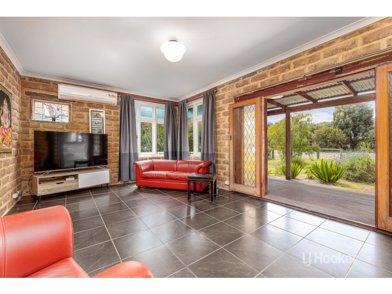 9 Busher Place, Capel WA 6271