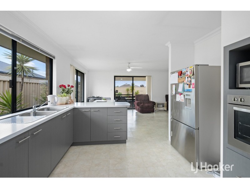 23 Milesi Bend, Dalyellup WA 6230