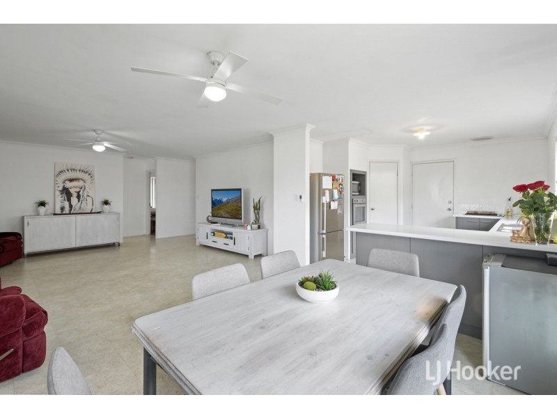 23 Milesi Bend, Dalyellup WA 6230