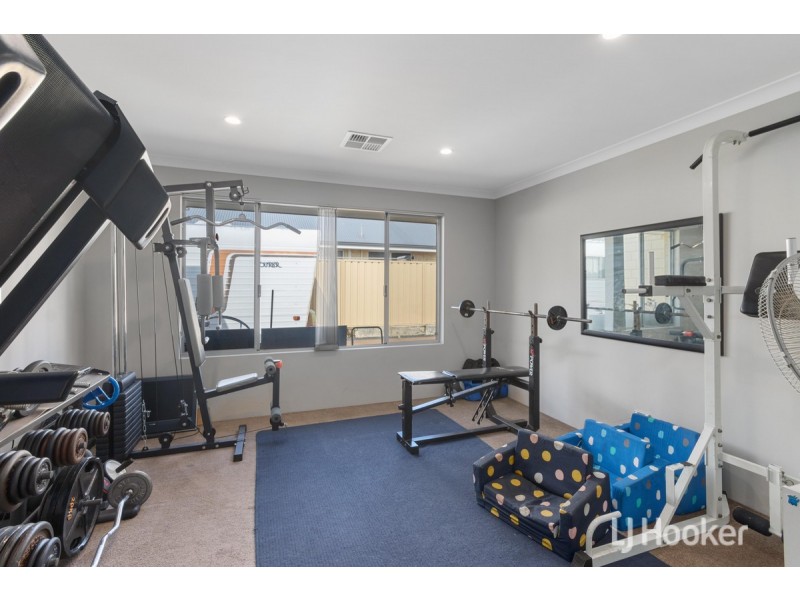 10 Wandoo Way, Eaton WA 6232