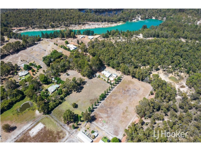 12 Grant Street, Allanson WA 6225