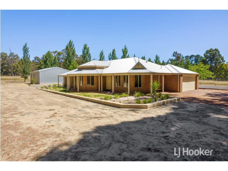 12 Grant Street, Allanson WA 6225