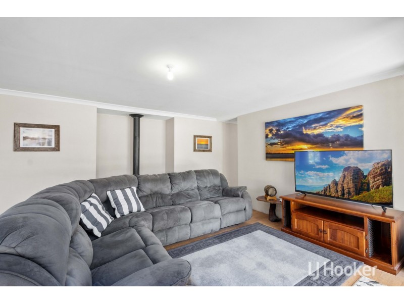 12 Grant Street, Allanson WA 6225