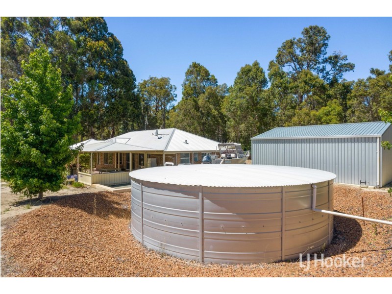 12 Grant Street, Allanson WA 6225