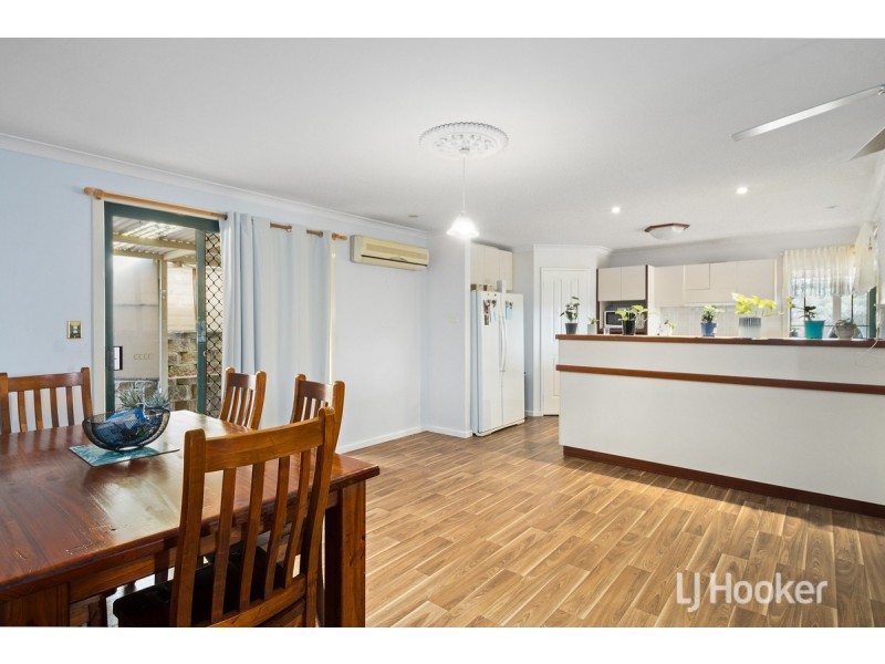 4 University Close, College Grove WA 6230