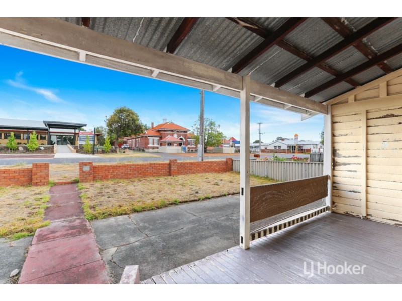 54 Wittenoom Street, Collie WA 6225