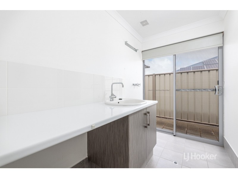 81 The Boulevard, Australind WA 6233