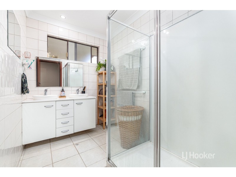 5 Scott Street, Eaton WA 6232