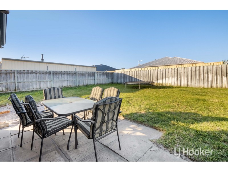 13 Kelston Way, Australind WA 6233