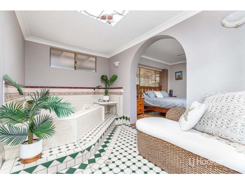 21 Hasties Road, Gelorup WA 6230