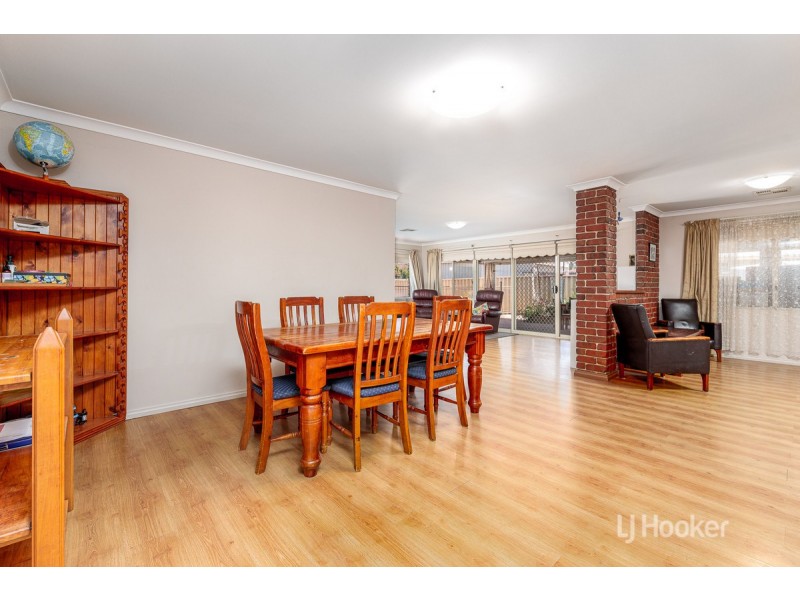 9 Harlequin Gardens, Eaton WA 6232