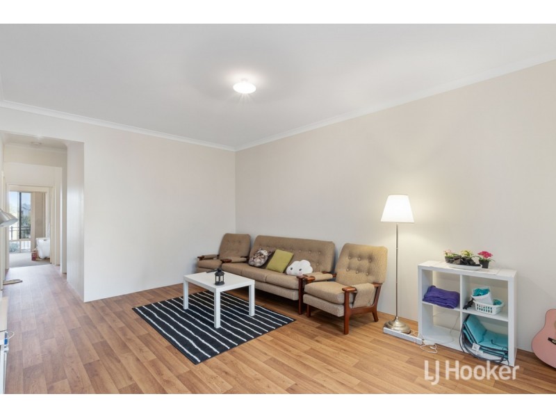 24 Arrowsmith Drive, Dalyellup WA 6230