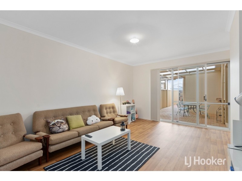 24 Arrowsmith Drive, Dalyellup WA 6230