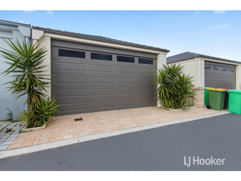 24 Arrowsmith Drive, Dalyellup WA 6230
