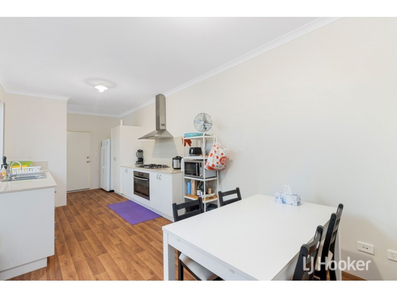 24 Arrowsmith Drive, Dalyellup WA 6230