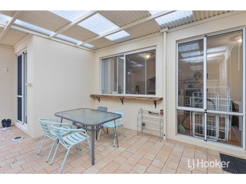 24 Arrowsmith Drive, Dalyellup WA 6230