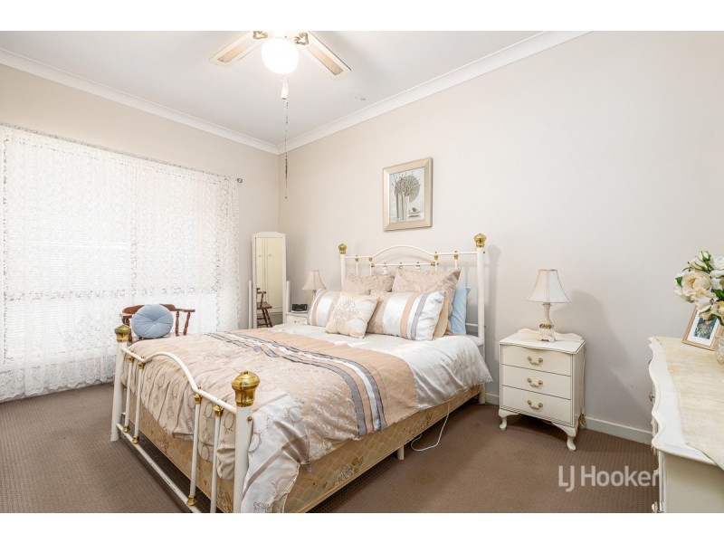 15 Bushell Street, Carey Park WA 6230