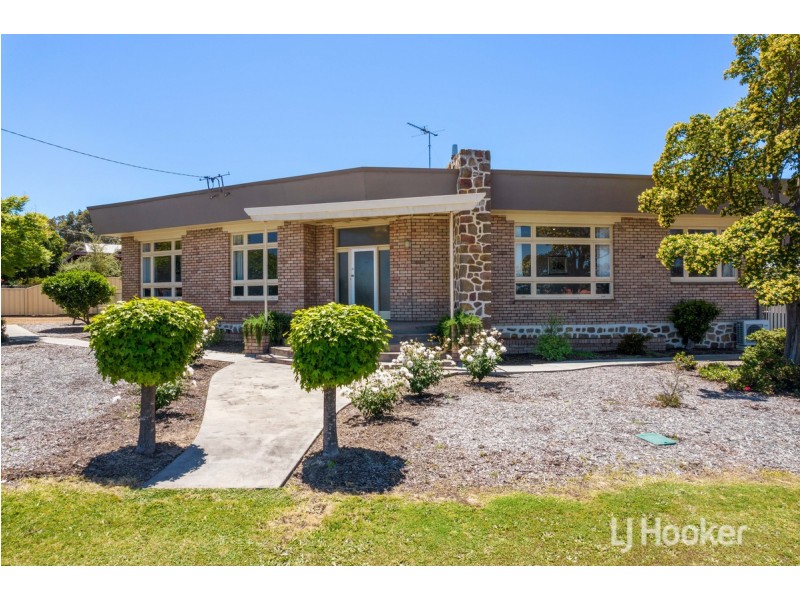 22 Carma Avenue, Collie WA 6225