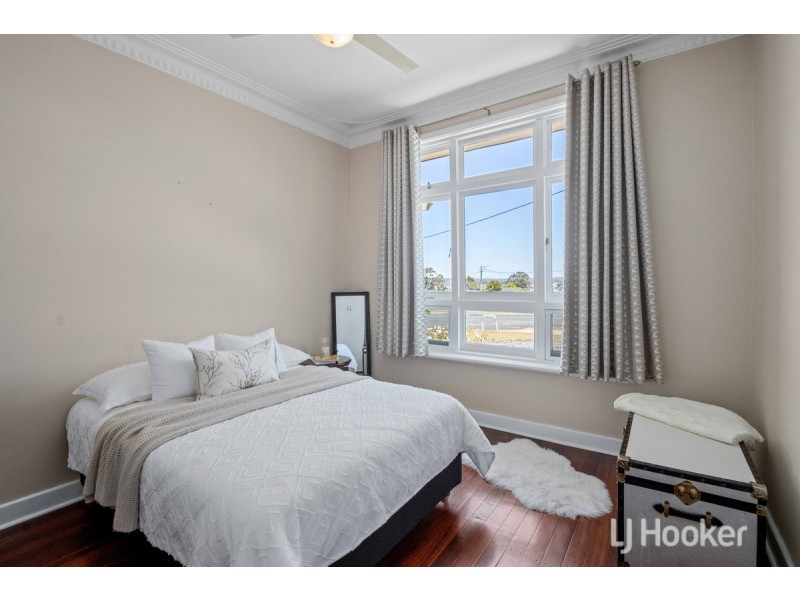 22 Carma Avenue, Collie WA 6225