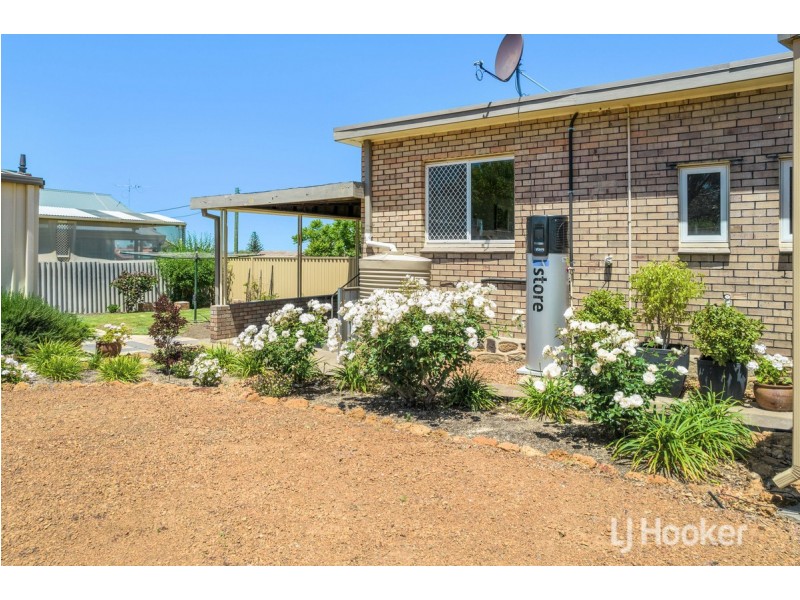 22 Carma Avenue, Collie WA 6225