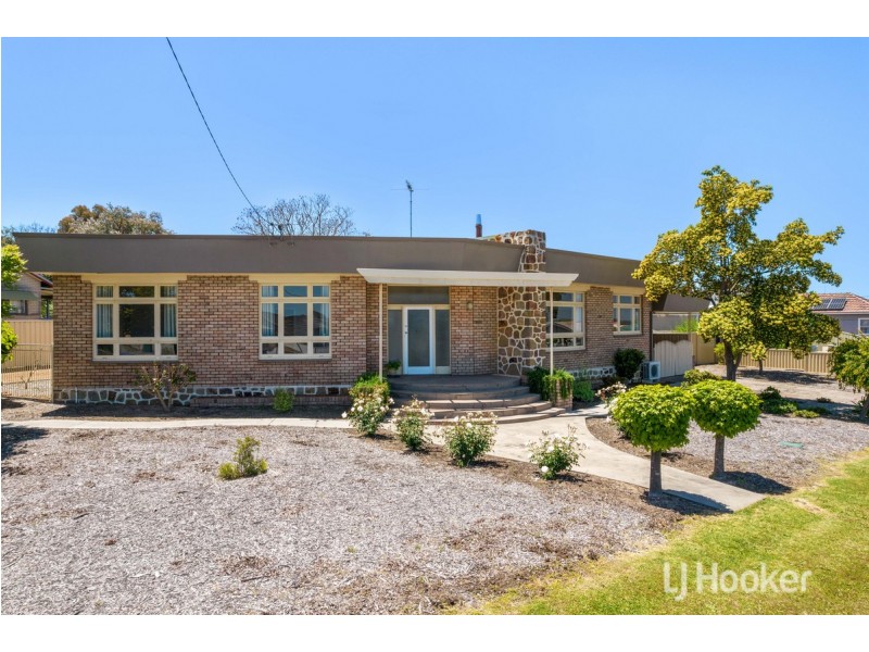 22 Carma Avenue, Collie WA 6225