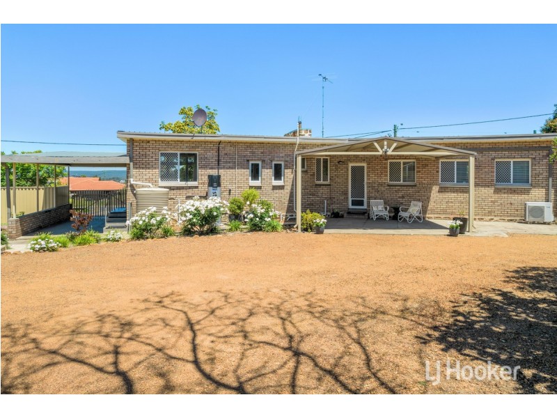 22 Carma Avenue, Collie WA 6225