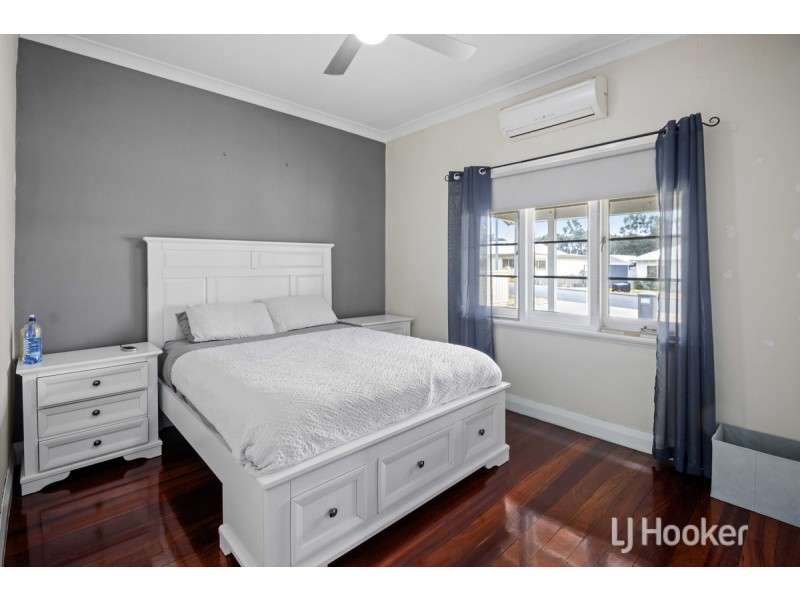 11 Deakin Street, Collie WA 6225