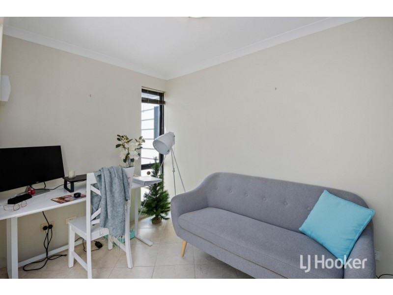 4/31 Carey Street, Bunbury WA 6230