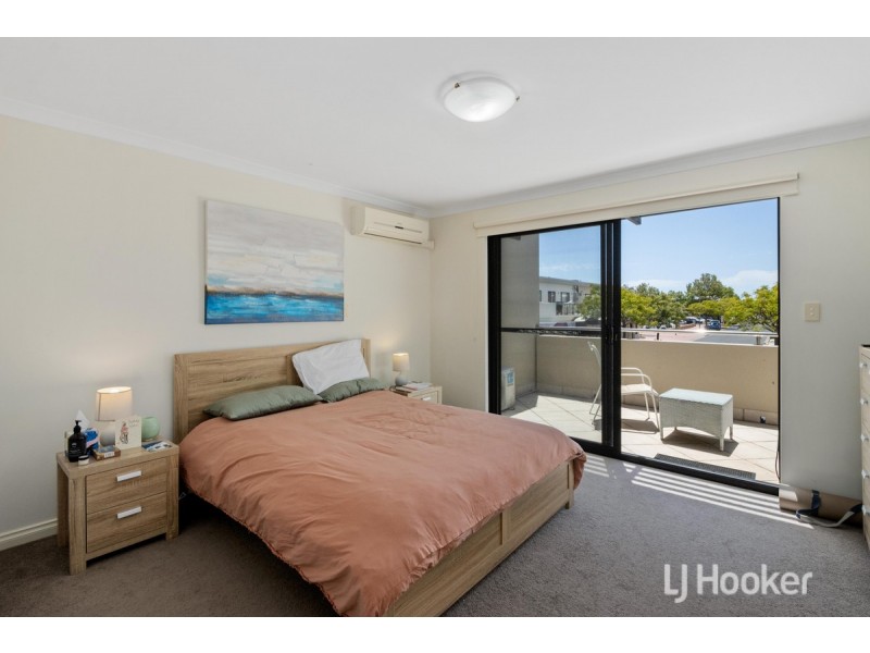 4/31 Carey Street, Bunbury WA 6230