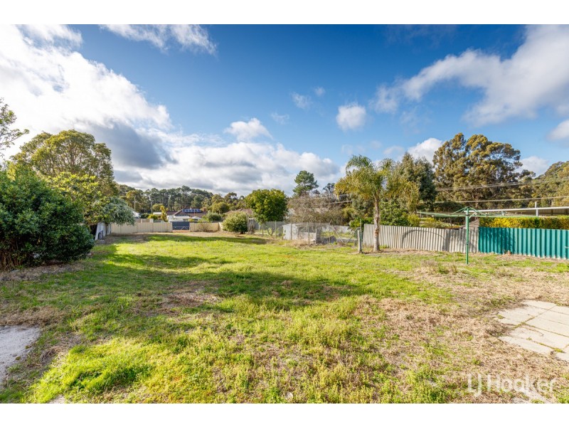 12 Steere Street, Collie WA 6225