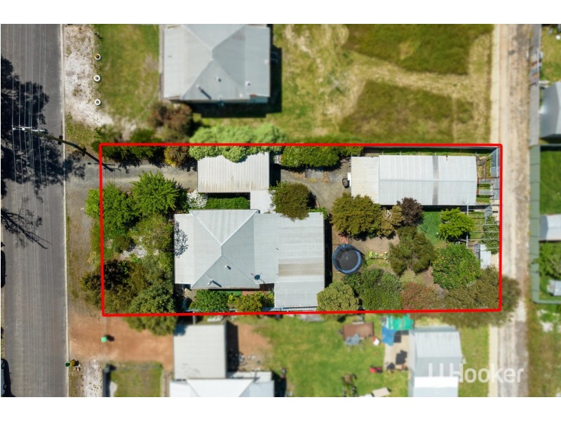 61 Mckinley Street, Collie WA 6225