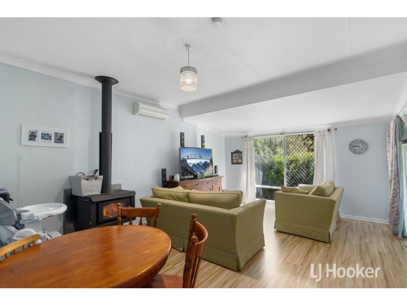 61 Mckinley Street, Collie WA 6225