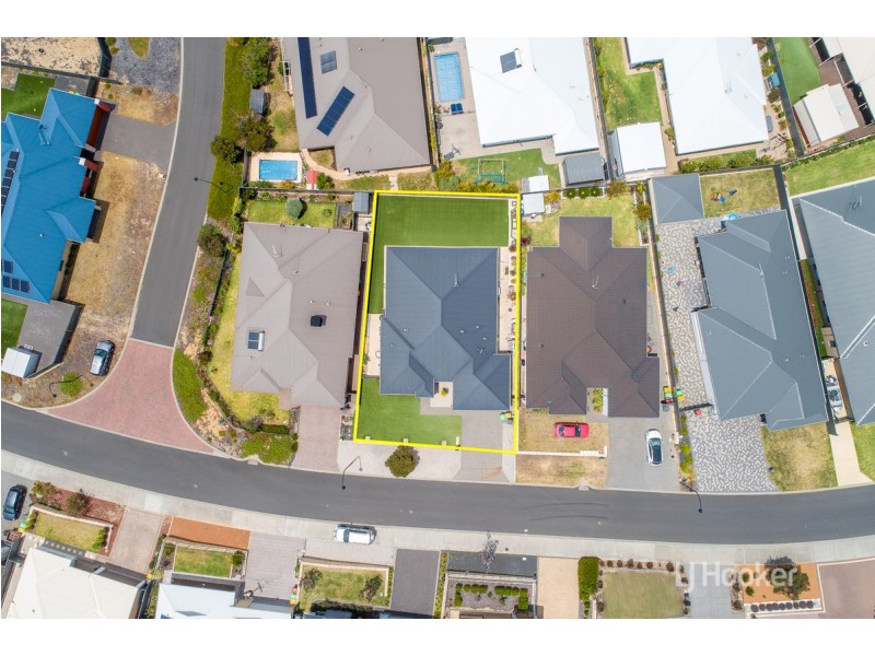 23 Henderson Crescent, Australind WA 6233