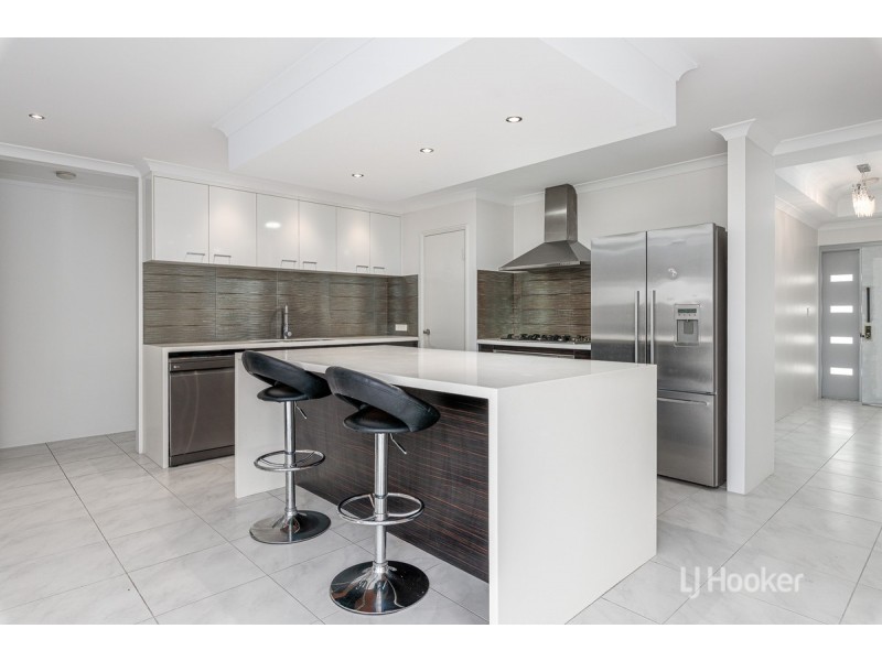 23 Henderson Crescent, Australind WA 6233