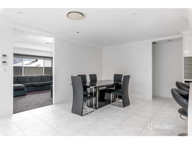 23 Henderson Crescent, Australind WA 6233