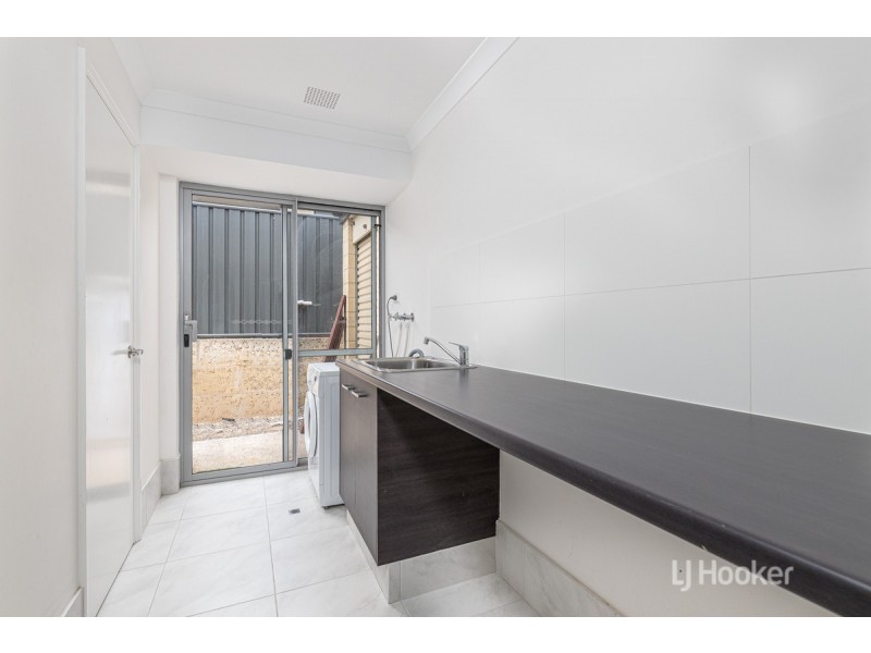 23 Henderson Crescent, Australind WA 6233