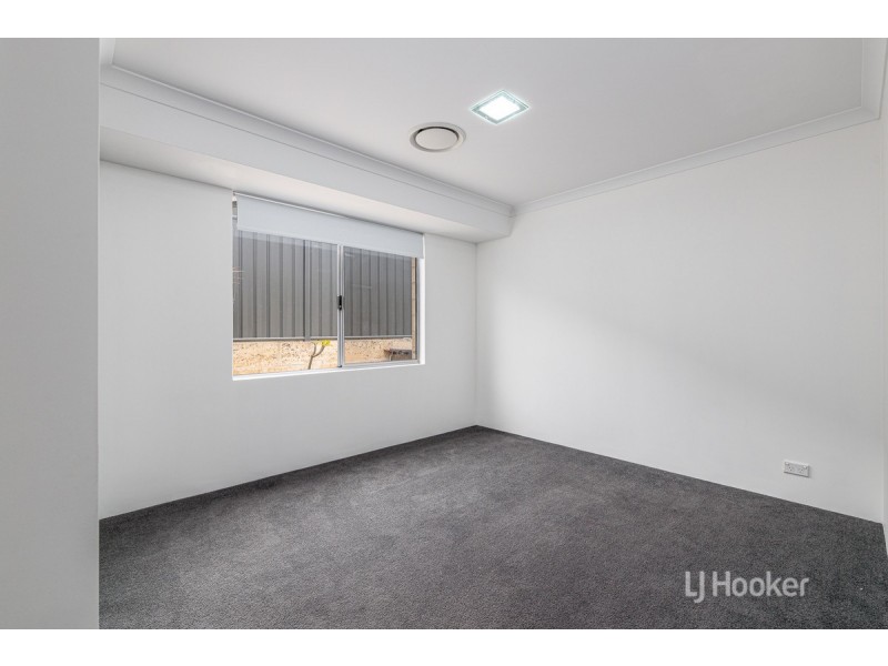 23 Henderson Crescent, Australind WA 6233