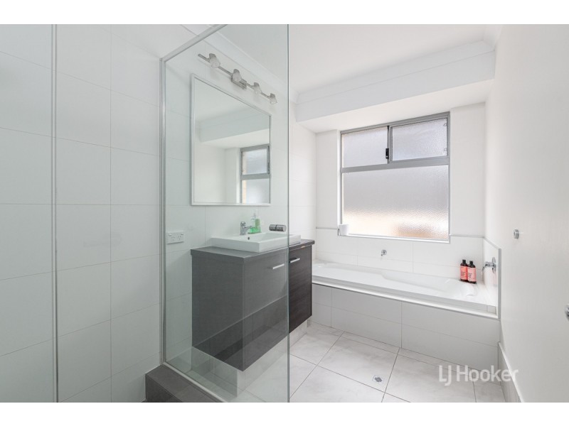 23 Henderson Crescent, Australind WA 6233