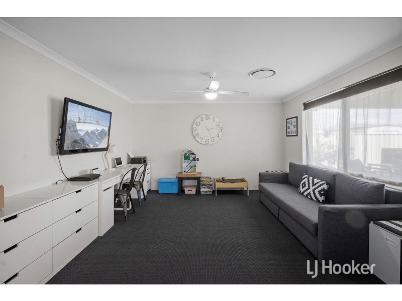 18 Mercury Pass, Australind WA 6233