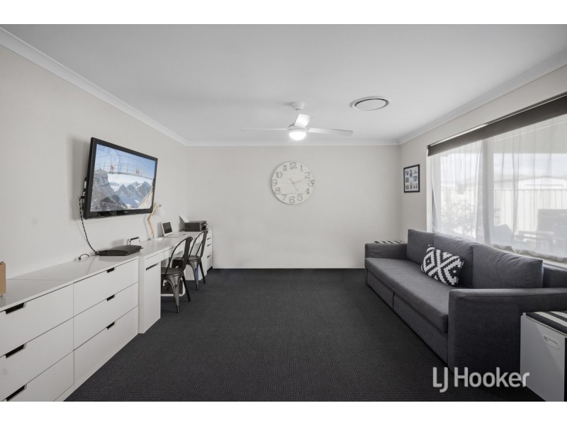 18 Mercury Pass, Australind WA 6233